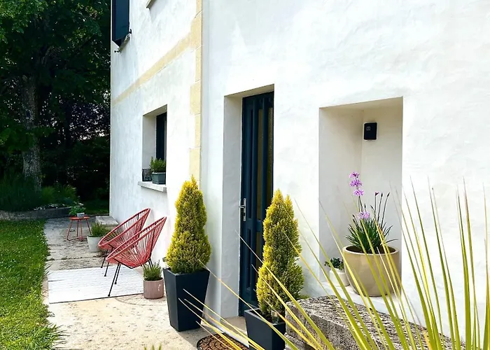 D'hotes~chateau Austerlitz Либурн